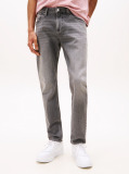 Denim Austin Slim Tapered Jeans  Men