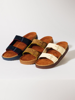 Sandals, Sliders & Flip Flops