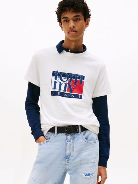 White Flag Graphic Slim T-Shirt  Men