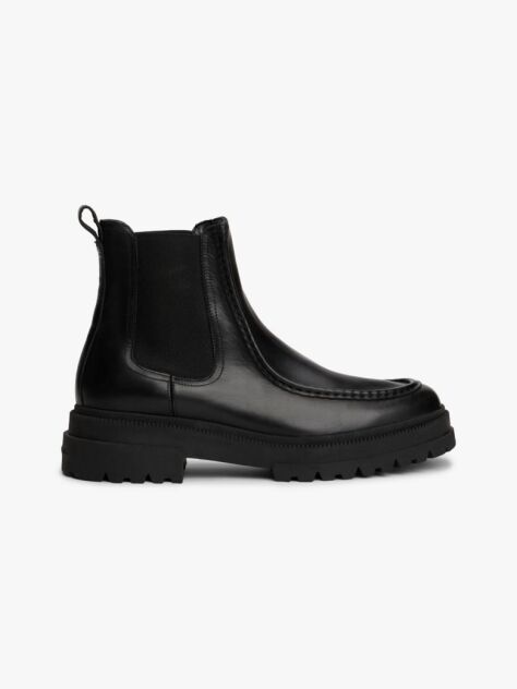 Black Leather Chunky Cleat Chelsea Boots  Men