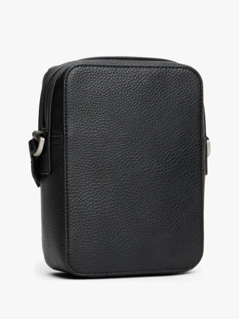 Black Pebble Grain Logo Crossbody Reporter Bag  Men