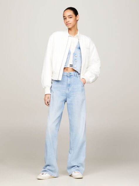 Denim Classics Daisy Low Rise Mom Baggy Distressed Jeans  Women