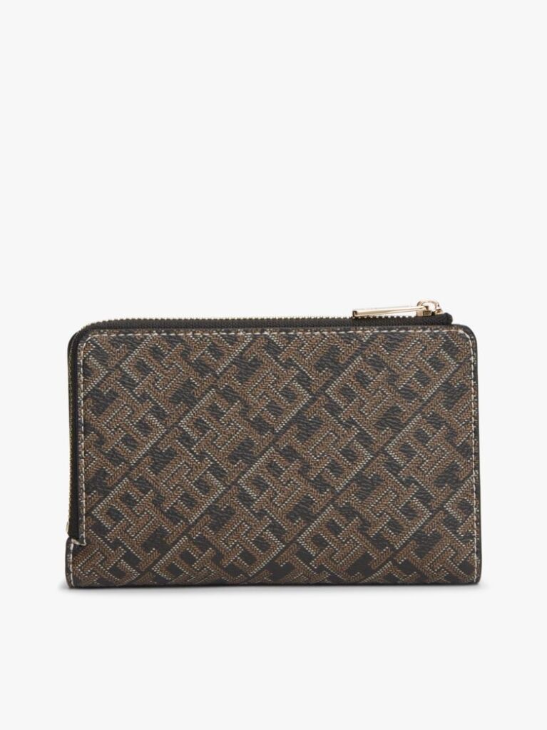 Multi Hilfiger Icon TH Monoplay Bifold Wallet  Women