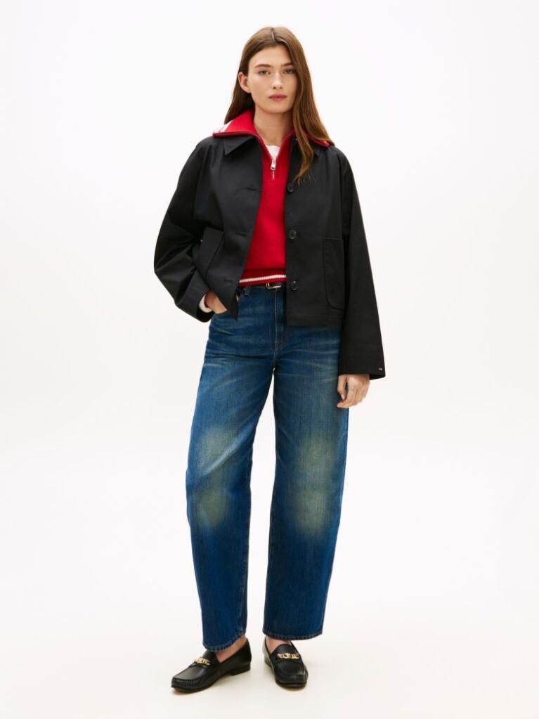 Black Water Repellent Collared Relaxed Short Jacket  Women