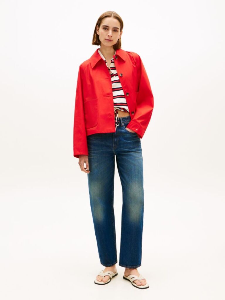 Red Water Repellent Collared Relaxed Short Jacket  Women
