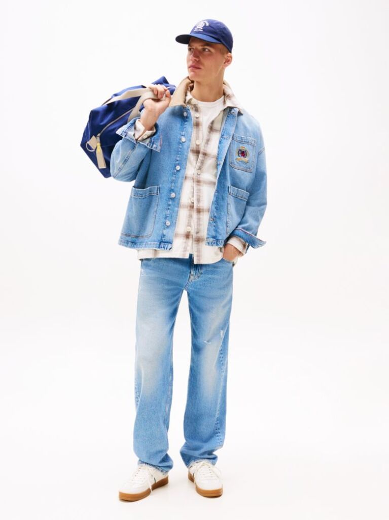 Denim Crest Embroidery Loose Jeans  Men