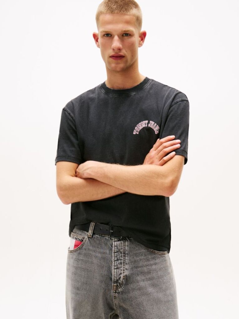 Black Back Graphic Relaxed Crew Neck T-Shirt  Men