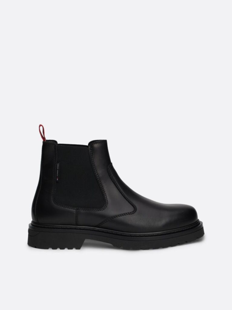 Black Leather Cleat Signature Chelsea Boots  Men