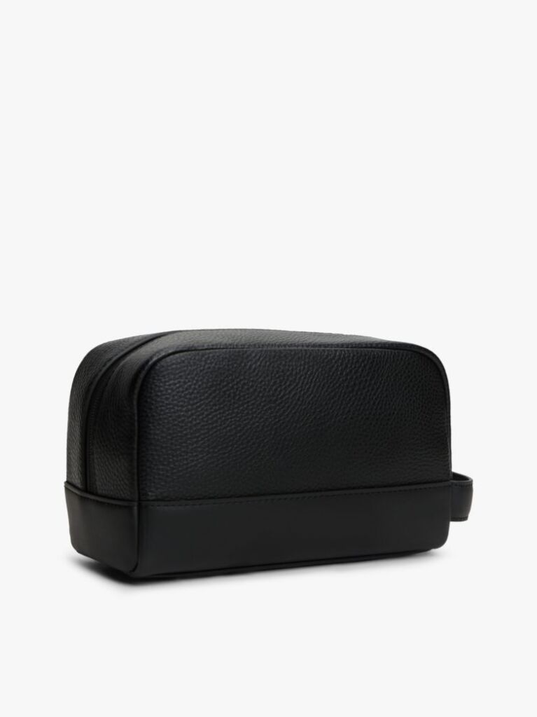 Black Enamel Flag Washbag  Men