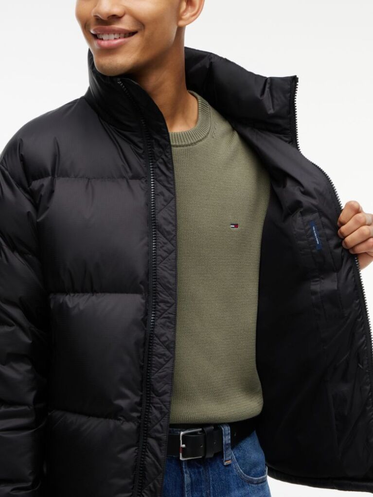 Black Water Repellent Ripstop Alaska Puffer Jacket  Men