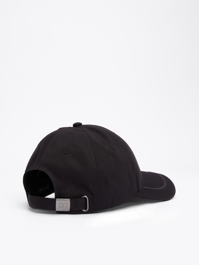 Black Six-Panel Logo Embroidery Baseball Cap  Men