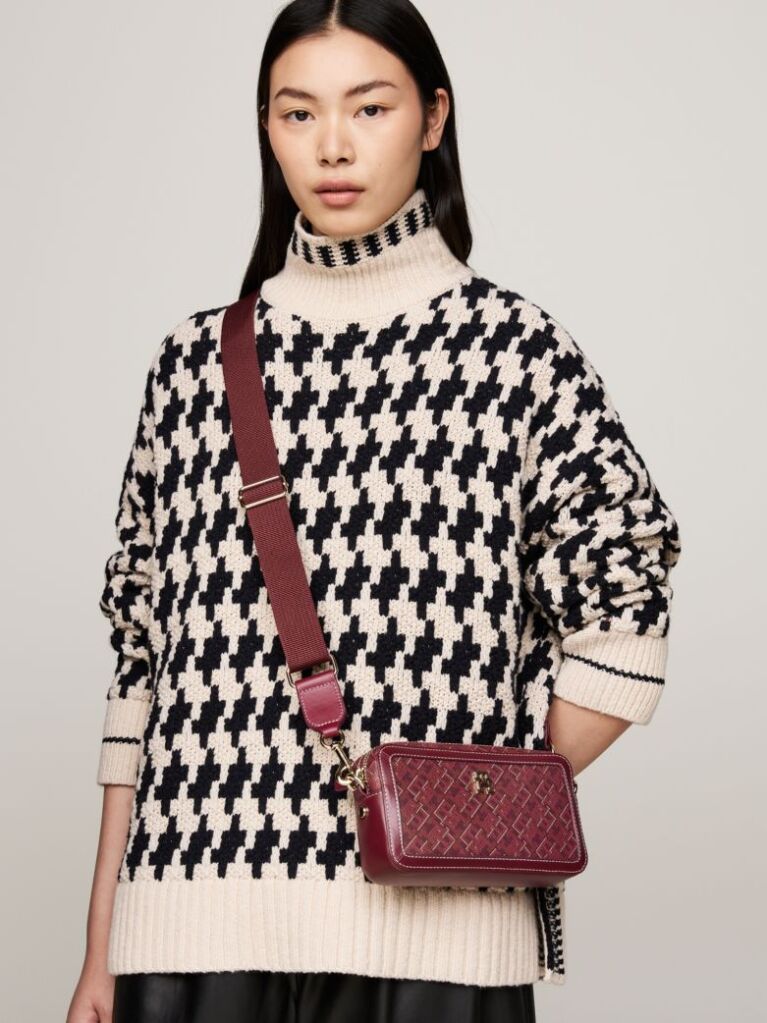 Red TH Monoplay Camera Bag  Women