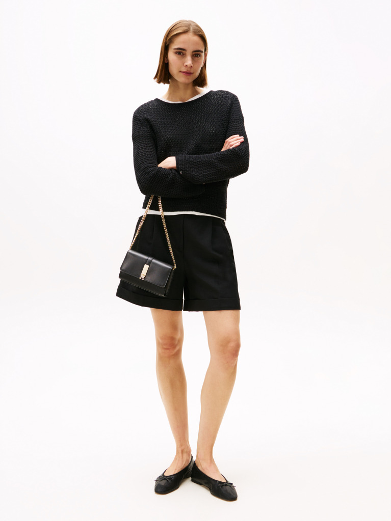 Black Heritage Chain Strap Crossbody Bag  Women