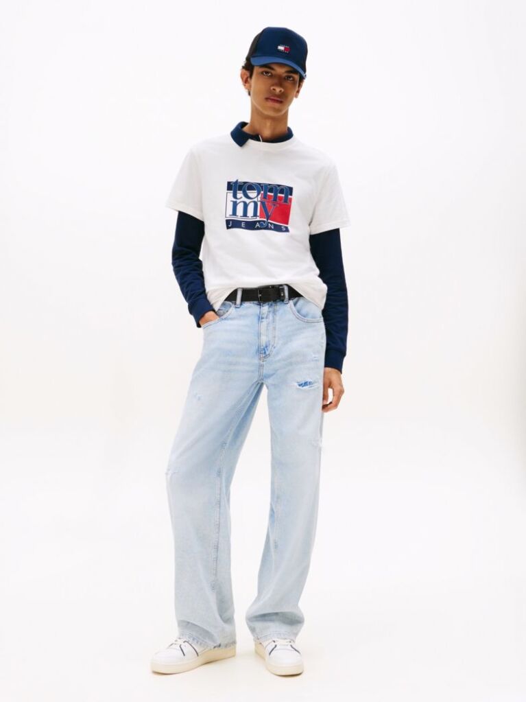 White Flag Graphic Slim T-Shirt  Men