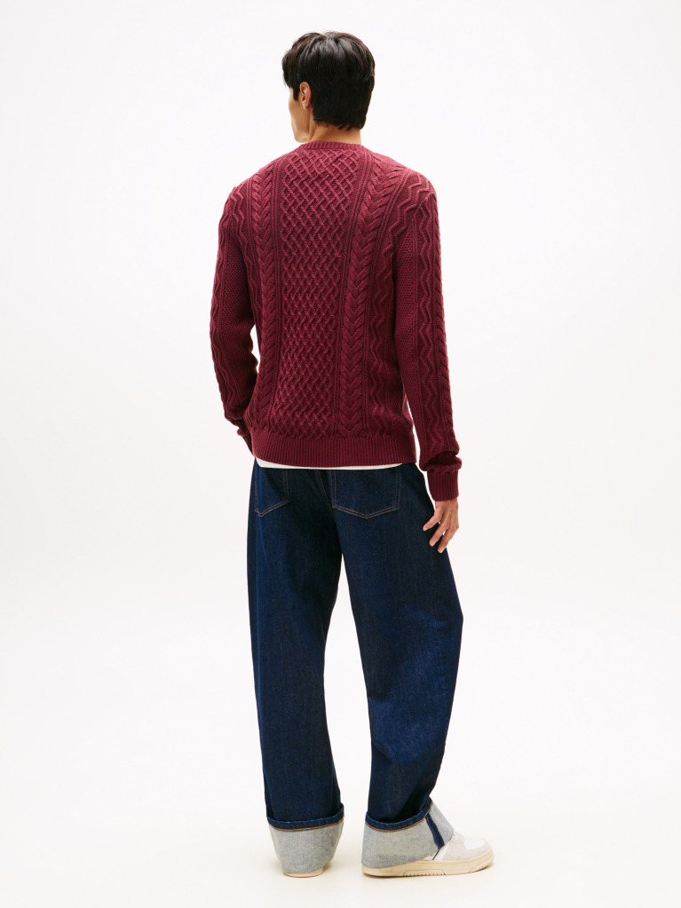Red Tommy Badge Cable Knit Slim Jumper  Men