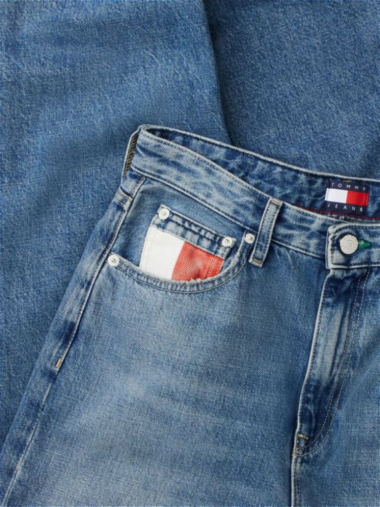 Denim High Rise Tapered Leg Mom Jeans  Women