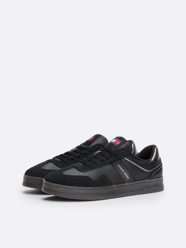 Black The Greenwich Leather Logo Trainers  Women