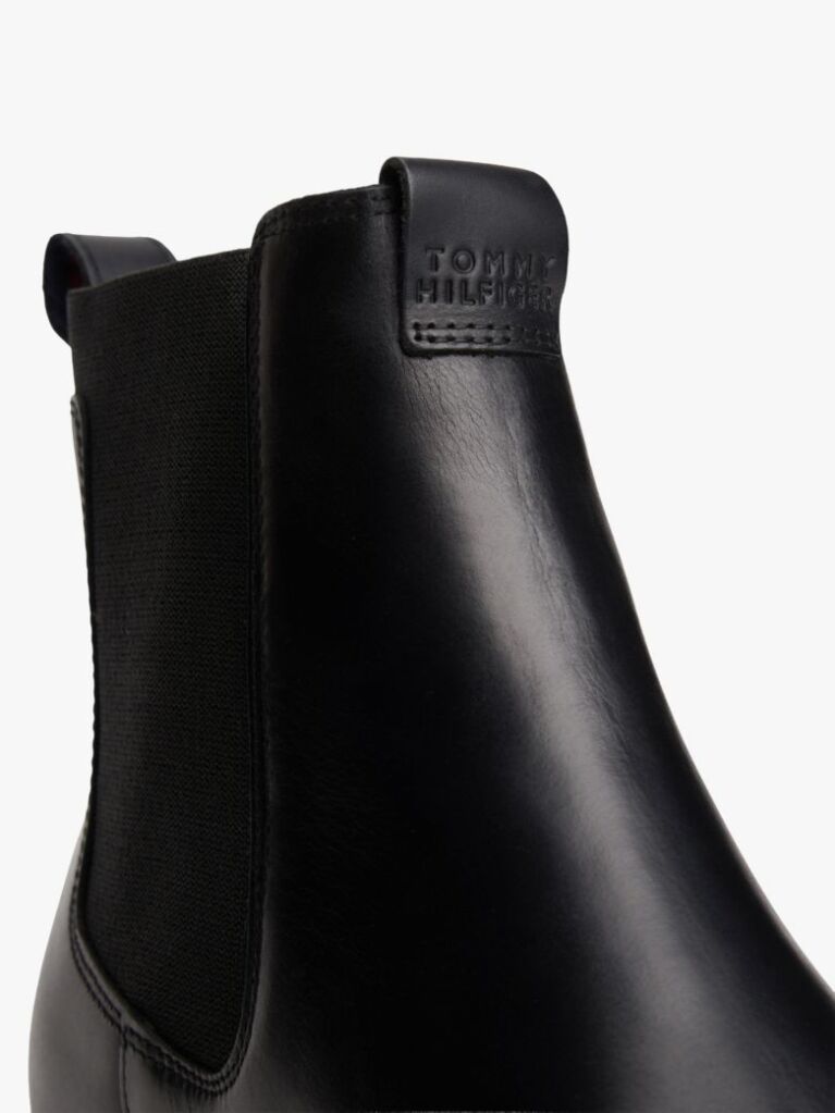 Black Lightweight Leather Chelsea Boots  Men
