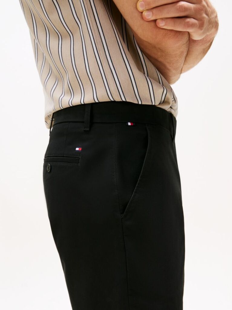 Black 1985 Essential Harlem Relaxed Fit Shorts  Men